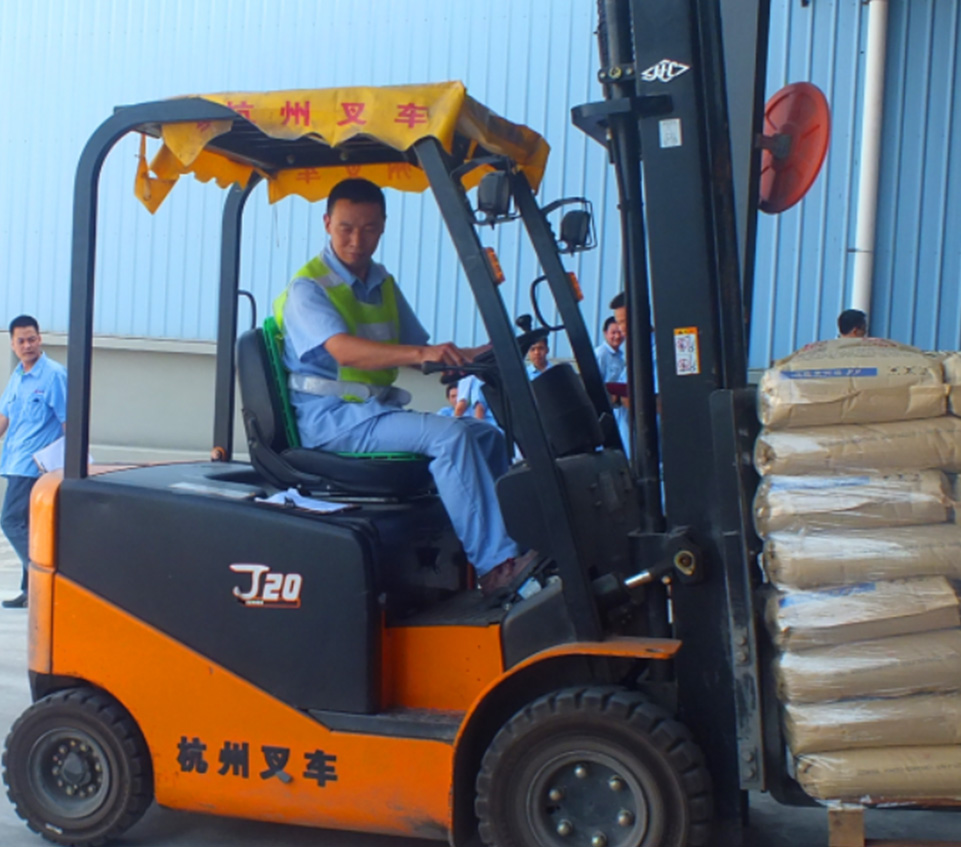 ��������304����Ψһ���������޹�˾��һ�����ս������Բ���ֳ�