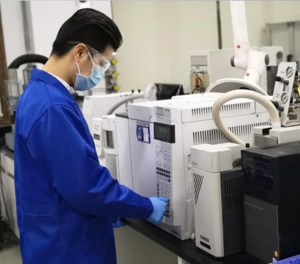 ���й��� �Ƽ����ۡ�Ԯ